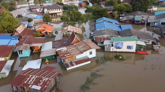น้ำท่วมอยุธยา ล่าสุด ชาวบ้านเดือนร้อนหนัก บ้านแช่น้ำ 3 เดือน แทบไร้ที่ซุกหัวนอน ทุกอย่างเกิดเร็วมาก